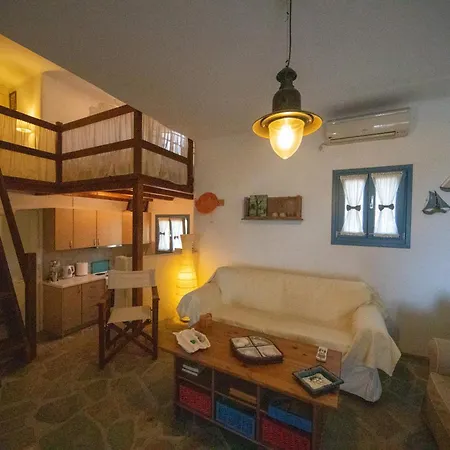 Pool's House Apartment Aspro Chorio